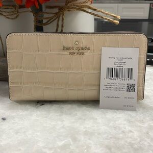 NWT Kate Spade Bi-Fold Croco Leather Wallet